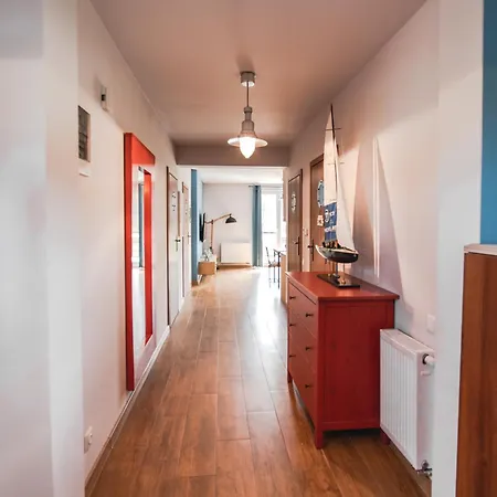 Lajba Z Basenem I Kortem Tenisowym Appartement Łeba